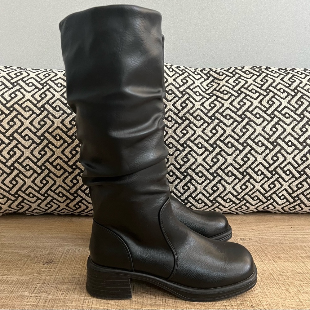 Steve Madden Girls Fortune Fashion Boots Size 3 Knee High NWOT Side Zip